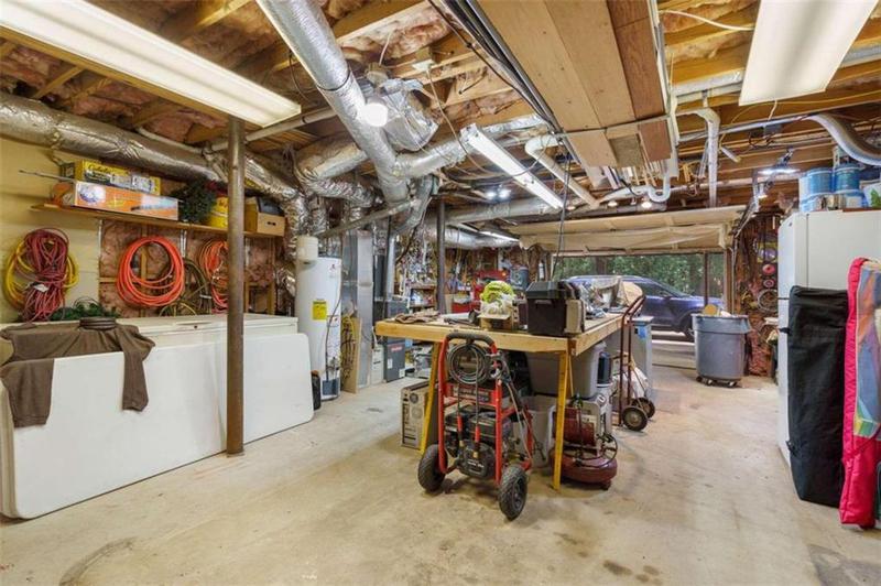 Image for property 978 Mill Bend, Kennesaw, GA 30152