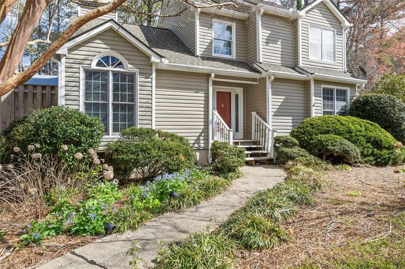 Image for property 978 Mill Bend, Kennesaw, GA 30152