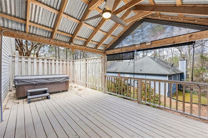 Image for property 978 Mill Bend, Kennesaw, GA 30152
