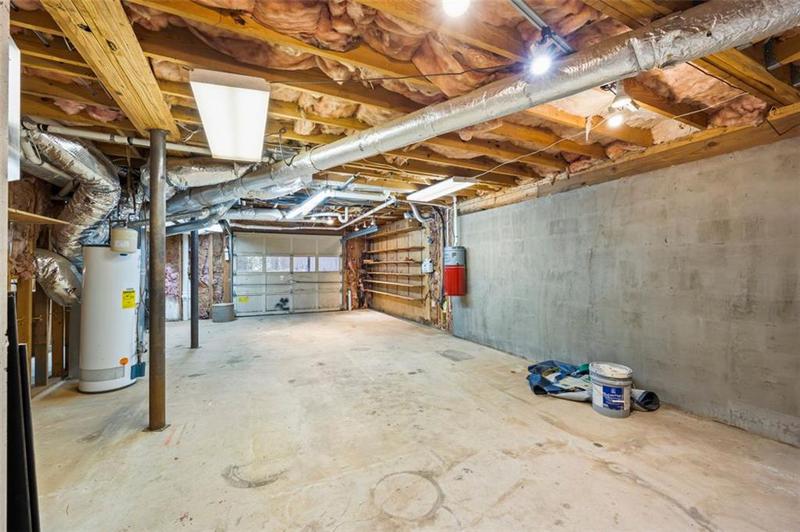 Image for property 978 Mill Bend, Kennesaw, GA 30152