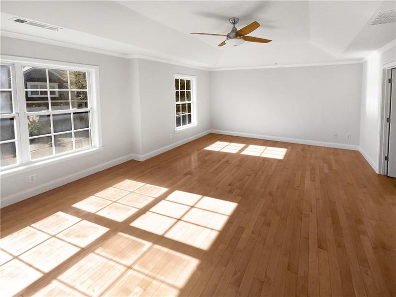 Image for property 27 Tahoe Drive, Newnan, GA 30263