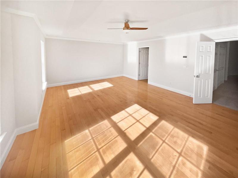 Image for property 27 Tahoe Drive, Newnan, GA 30263