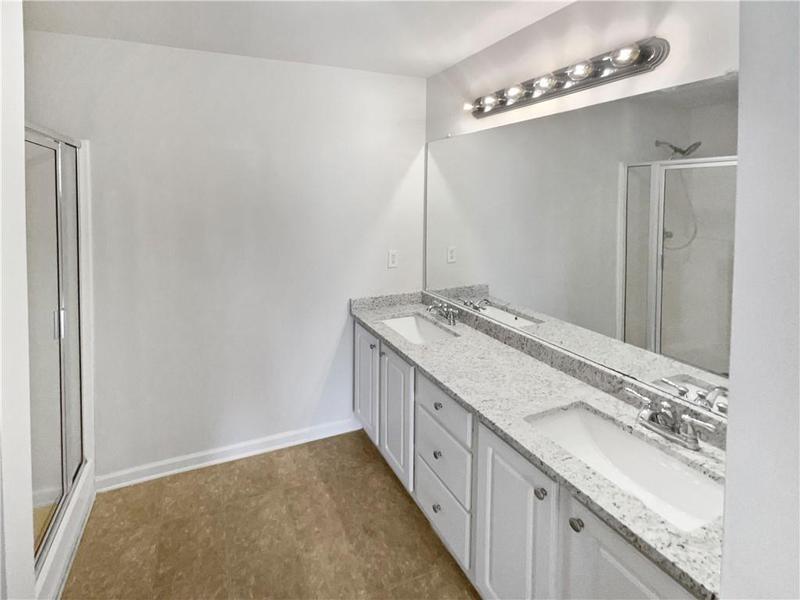 Image for property 27 Tahoe Drive, Newnan, GA 30263