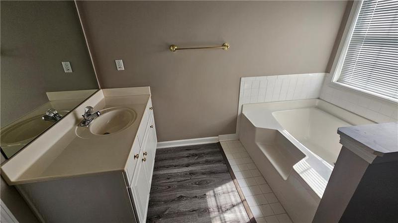 Image for property 41 Ludwick Lane, Lawrenceville, GA 30046