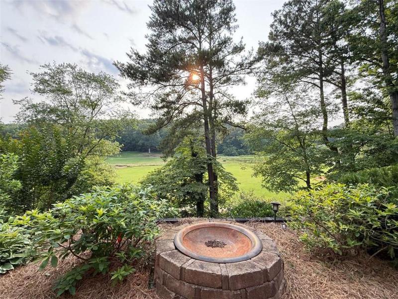 Image for property 8710 Mount Rushmore Drive, Johns Creek, GA 30022