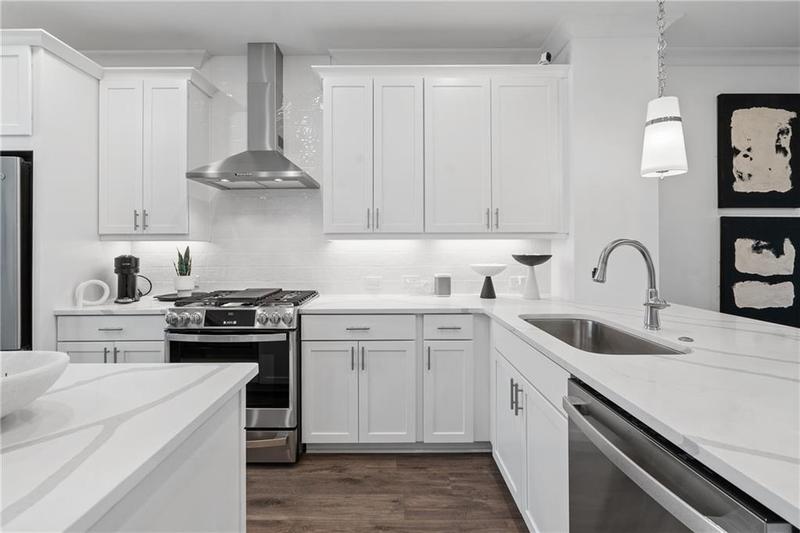 Image for property 111 Iveybrooke Lane 60, Alpharetta, GA 30009