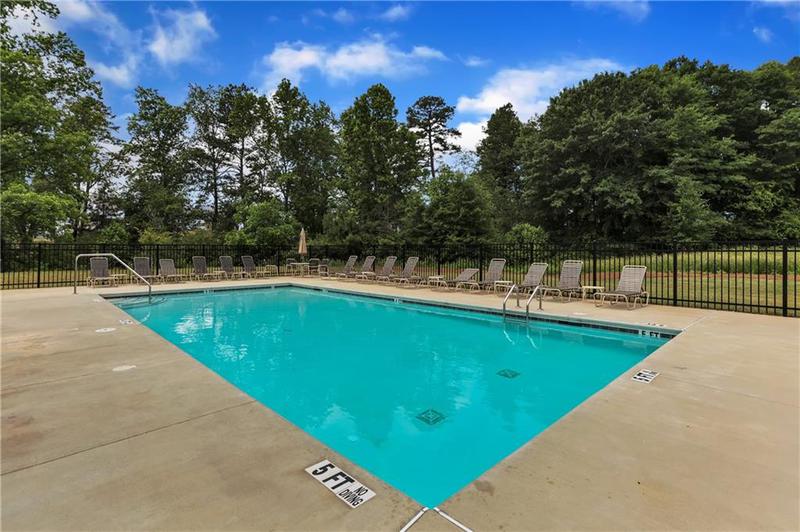 Image for property 6960 Manchester Drive, Flowery Branch, GA 30542