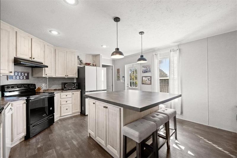 Image for property 236 Vernons View, Dahlonega, GA 30533