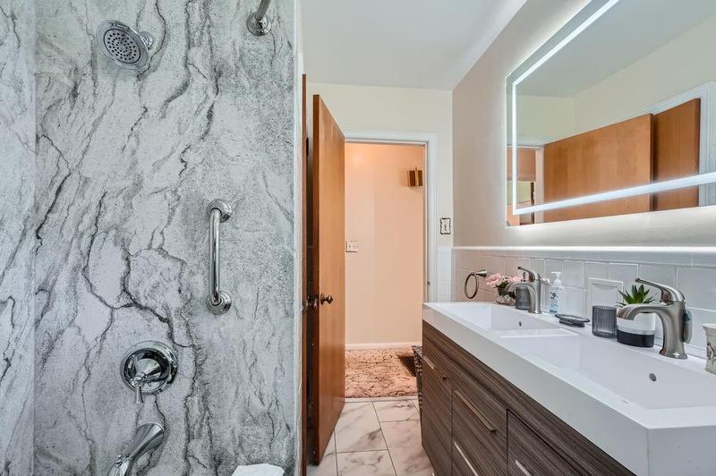 Image for property 2190 Montrose Avenue, Atlanta, GA 30311
