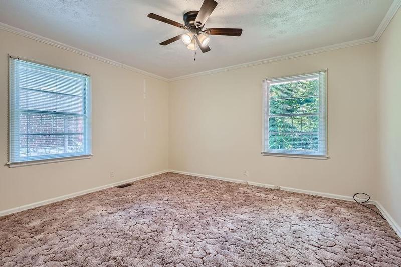 Image for property 2190 Montrose Avenue, Atlanta, GA 30311