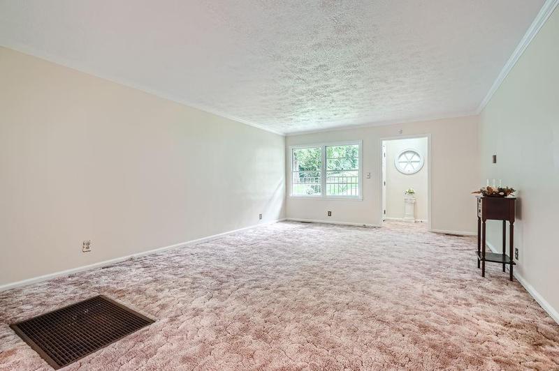 Image for property 2190 Montrose Avenue, Atlanta, GA 30311