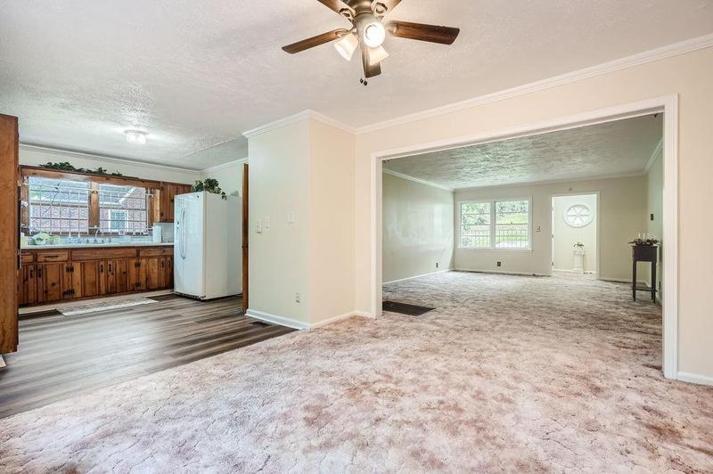 Image for property 2190 Montrose Avenue, Atlanta, GA 30311