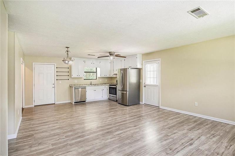 Image for property 177 Parkway Circle, Villa Rica, GA 30180