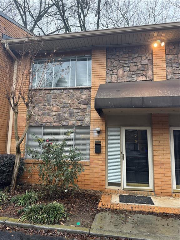 Image for property 120 Biscayne Drive C9, Atlanta, GA 30309