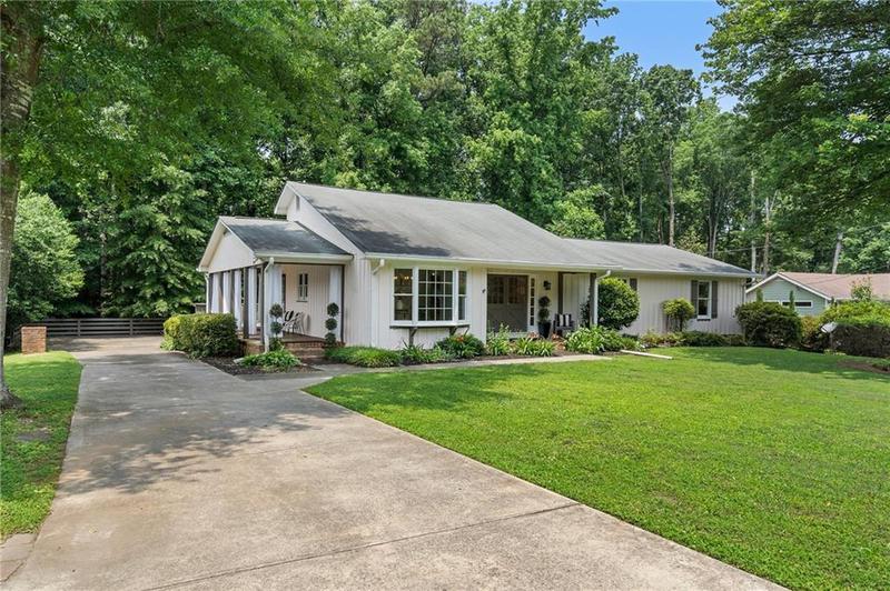 Image for property 290 Dania Drive, Alpharetta, GA 30009