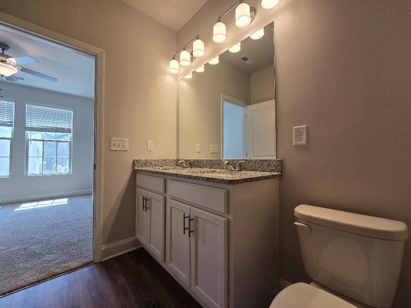 Image for property 6194 Ripple Way 86, South Fulton, GA 30349