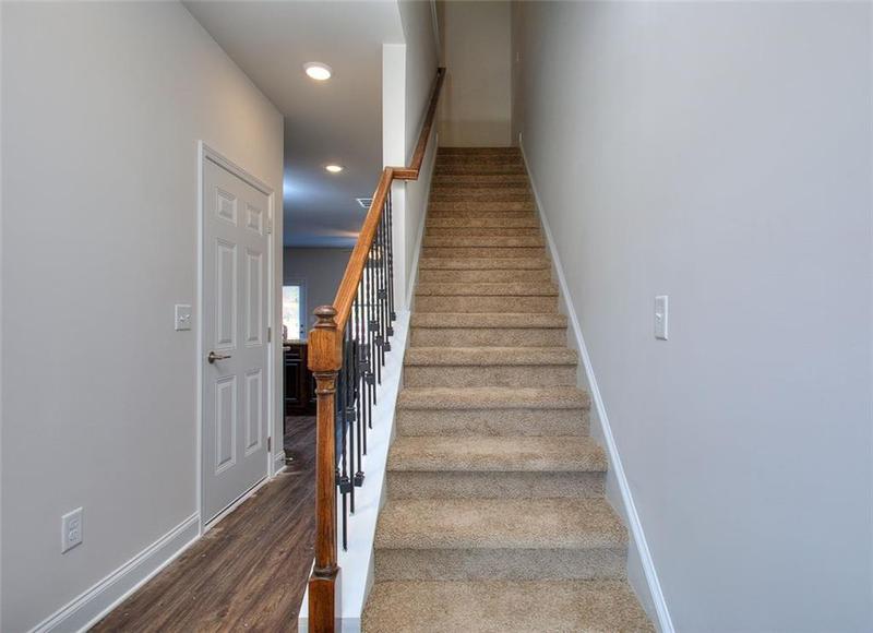 Image for property 6194 Ripple Way 86, South Fulton, GA 30349
