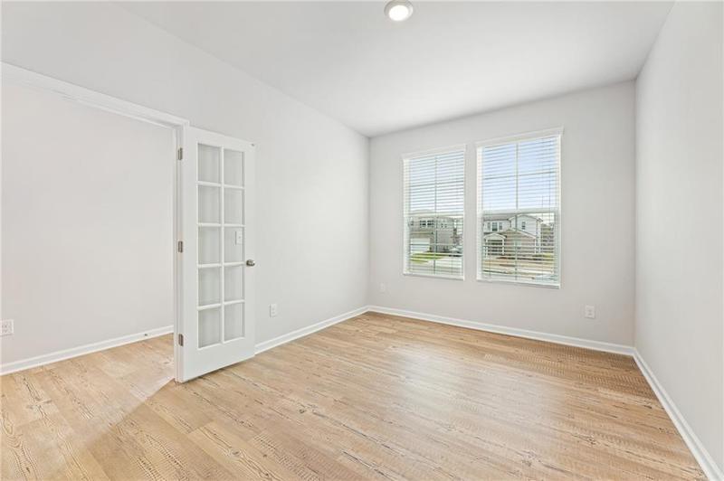 Image for property 7065 Brushwood Bend, Lithonia, GA 30058
