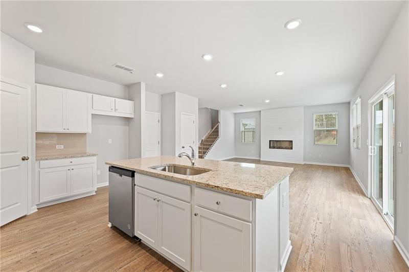 Image for property 7065 Brushwood Bend, Lithonia, GA 30058
