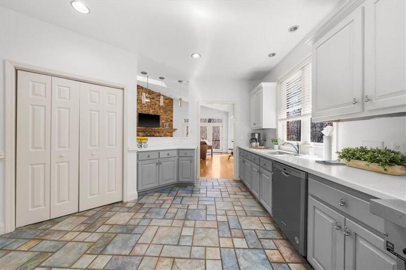 Image for property 6137 White Oak Drive, Flowery Branch, GA 30542