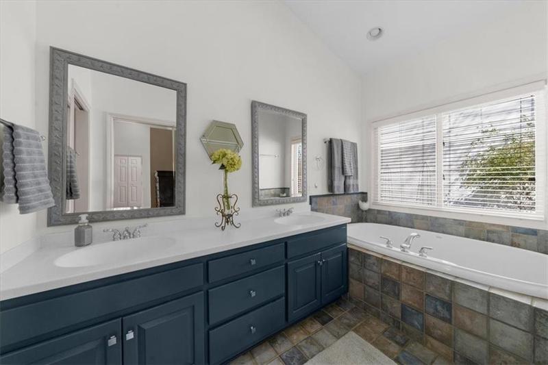 Image for property 6137 White Oak Drive, Flowery Branch, GA 30542