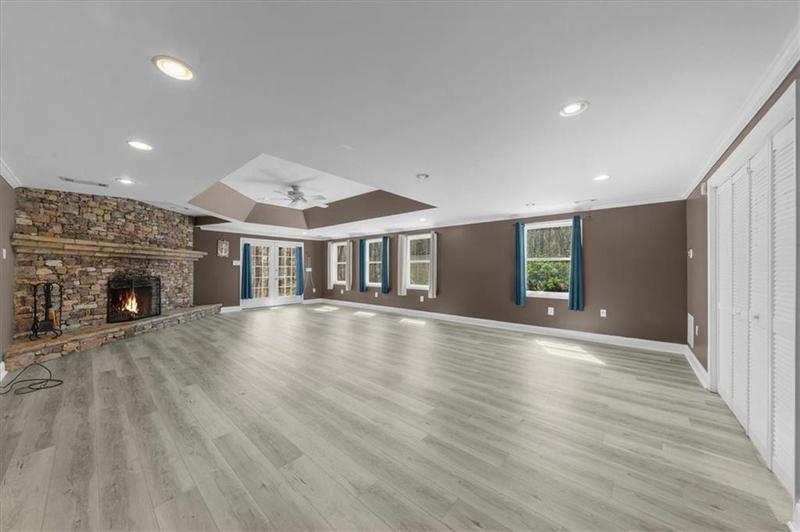 Image for property 6137 White Oak Drive, Flowery Branch, GA 30542