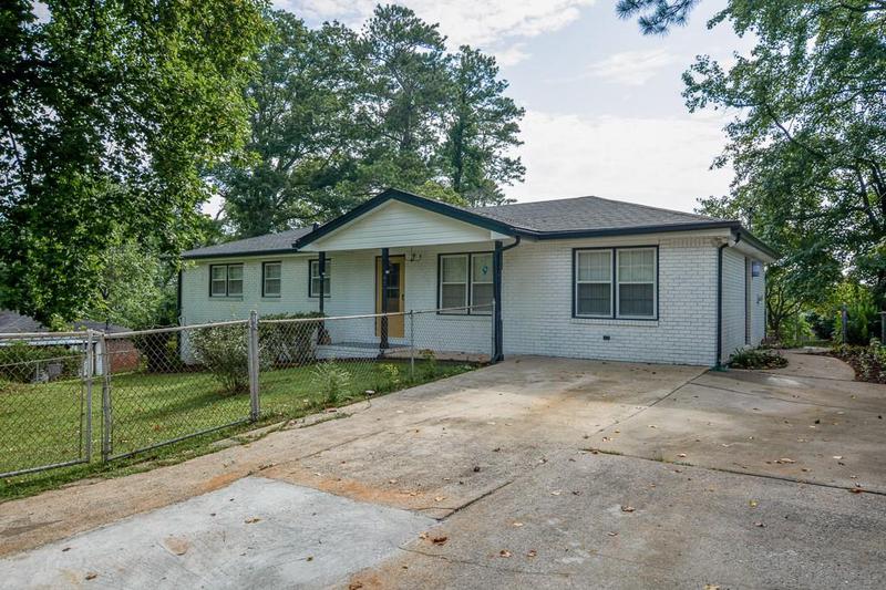 Image for property 7144 Carolyn Circle, Lithia Springs, GA 30122