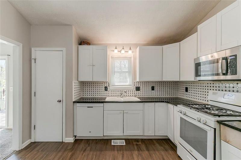 Image for property 1270 Della Way, Lawrenceville, GA 30043