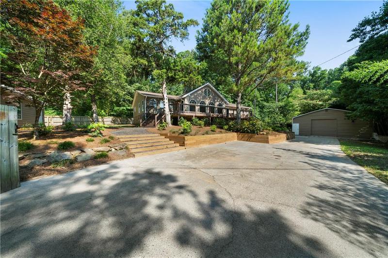 Image for property 528 Pumpkinvine Road, Acworth, GA 30101