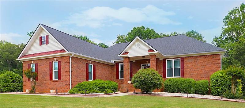 Image for property 4684 Martins Crossing West Drive, Flowery Branch, GA 30542