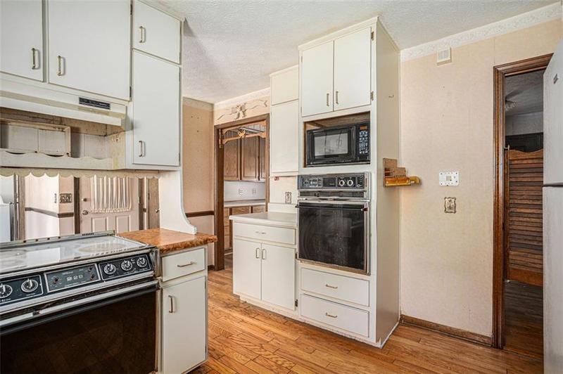Image for property 2200 PINEWOOD Drive, Covington, GA 30016