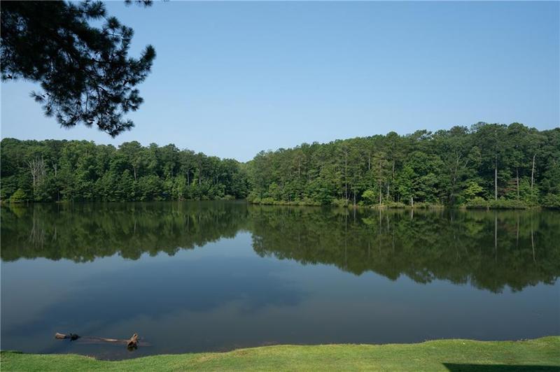 Image for property 7112 Lunker Lake Drive 104, Douglasville, GA 30135