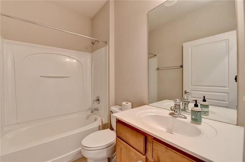 Image for property 6224 Ivy Stone Way, Hoschton, GA 30548