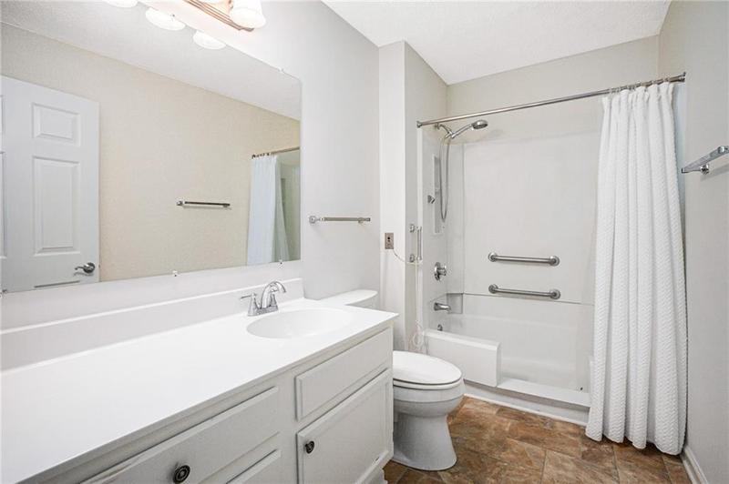 Image for property 300 Johnson Ferry Road A203, Sandy Springs, GA 30328