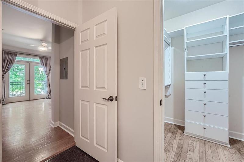 Image for property 3777 Peachtree Road 434, Brookhaven, GA 30319