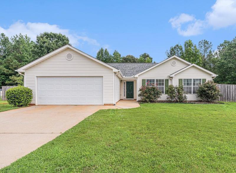 Image for property 45 Kendall Lane, Covington, GA 30014