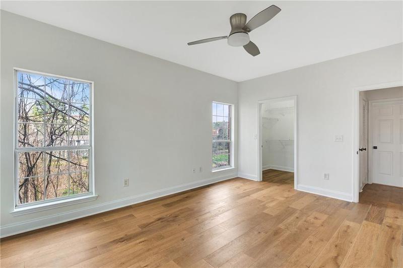 Image for property 5641 Roswell Road 101, Atlanta, GA 30342