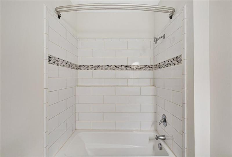 Image for property 5641 Roswell Road 101, Atlanta, GA 30342