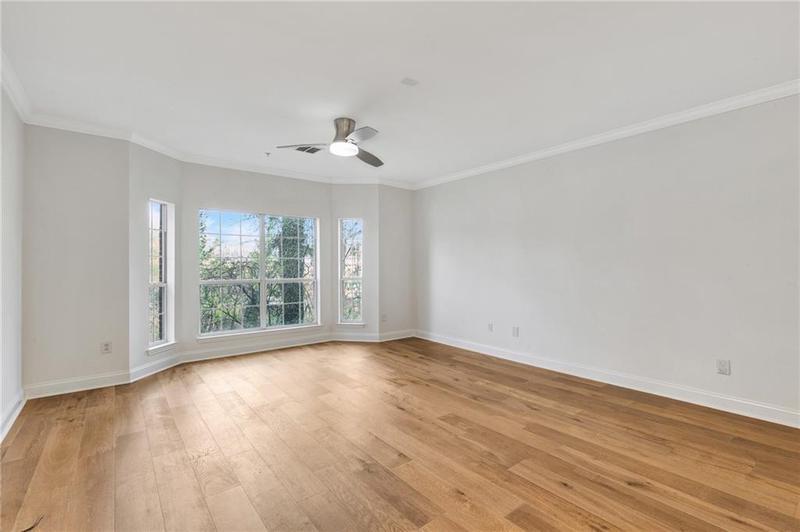 Image for property 5641 Roswell Road 101, Atlanta, GA 30342