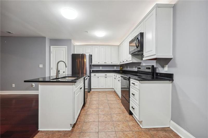 Image for property 808 Madison Lane, Smyrna, GA 30080