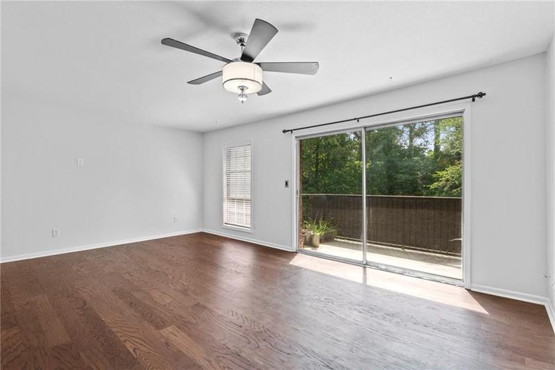 Image for property 6851 Roswell Road F33, Sandy Springs, GA 30328