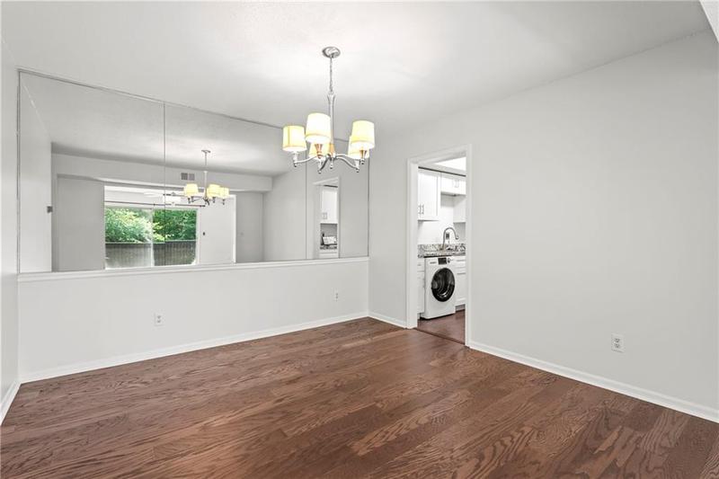 Image for property 6851 Roswell Road F33, Sandy Springs, GA 30328