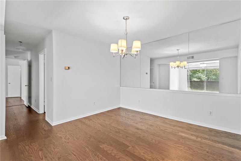 Image for property 6851 Roswell Road F33, Sandy Springs, GA 30328