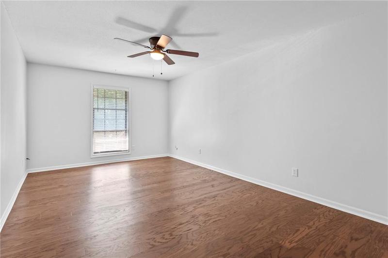 Image for property 6851 Roswell Road F33, Sandy Springs, GA 30328
