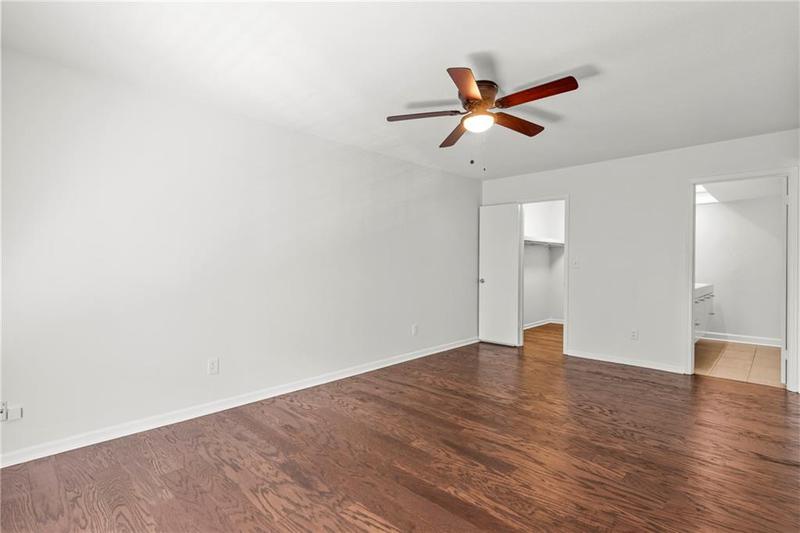 Image for property 6851 Roswell Road F33, Sandy Springs, GA 30328
