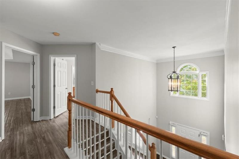 Image for property 911 Queensbrooke Way, Mableton, GA 30126