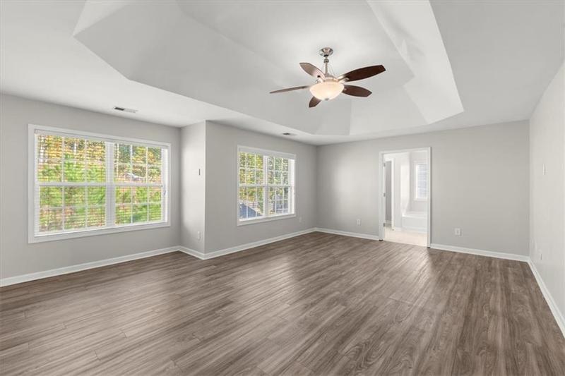 Image for property 911 Queensbrooke Way, Mableton, GA 30126