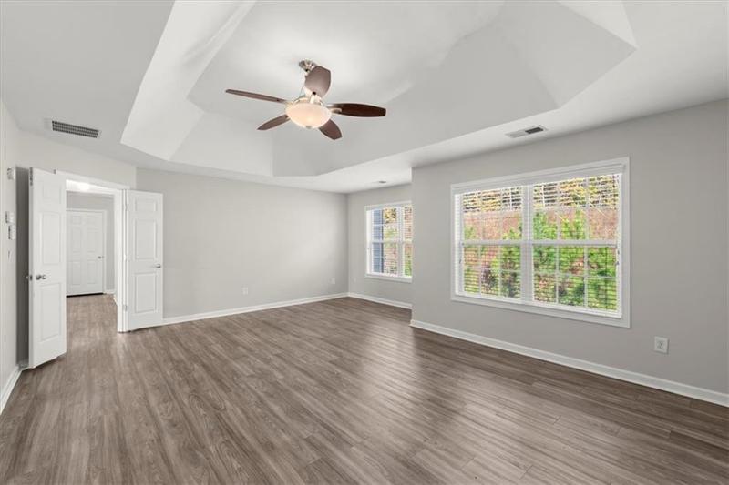 Image for property 911 Queensbrooke Way, Mableton, GA 30126