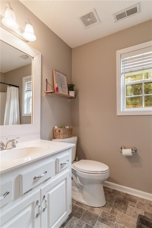 Image for property 215 Mackenzie Court, Canton, GA 30115