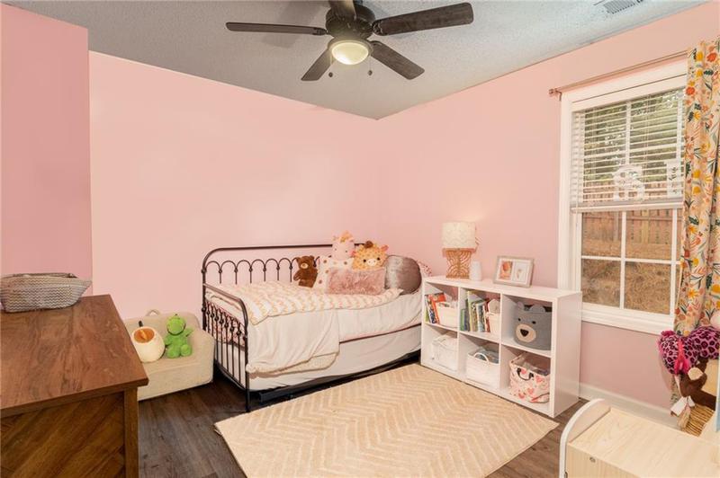 Image for property 215 Mackenzie Court, Canton, GA 30115